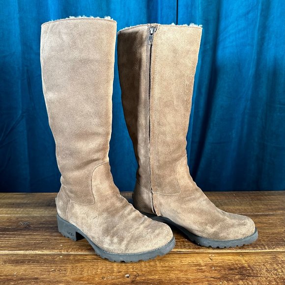 UGG Shoes - Ugg Women's Tall Brown Sheepskin Snow Boots Sze US 6 Warm Winter SN 3333